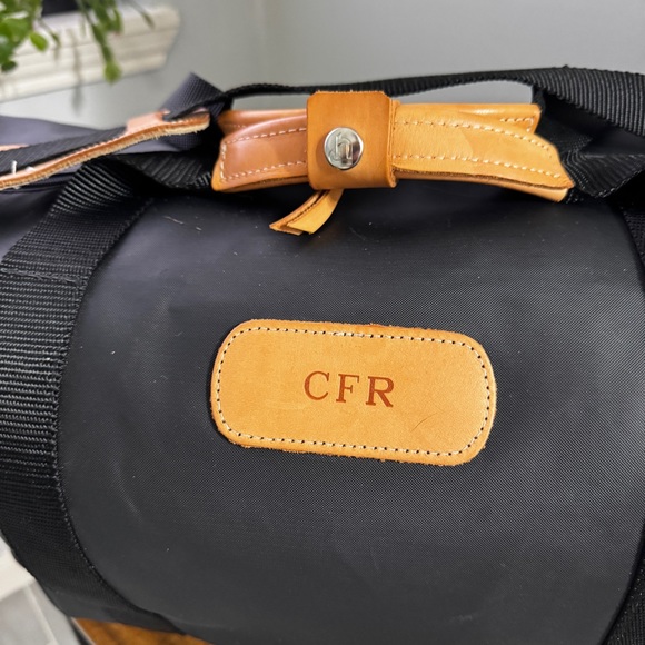 Jon Hart Designs Black Weekender Duffle Bag Suitcase Luggage CFR - Picture 2 of 9